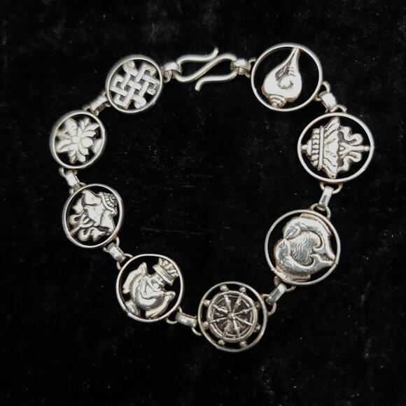 Stampd Jewelry - 925 Sterling silver Symbols of Good Fortune Bracelet 7.5"